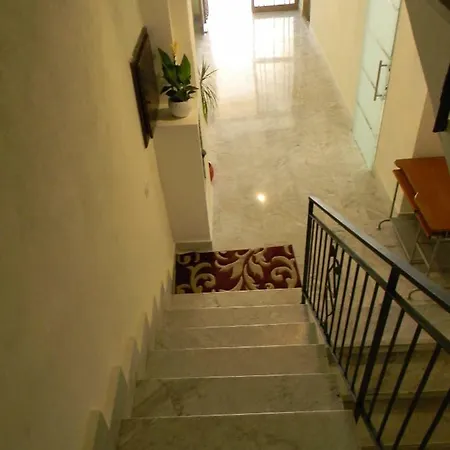 Tropeacentro Frühstückspension 4*