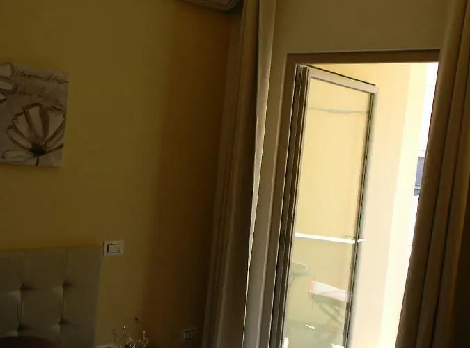 Tropeacentro Frühstückspension 4*