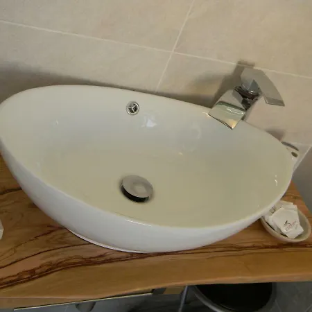 לינה וארוחת בוקר Tropeacentro