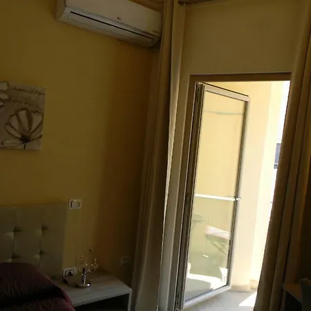 Tropeacentro לינה וארוחת בוקר 4*