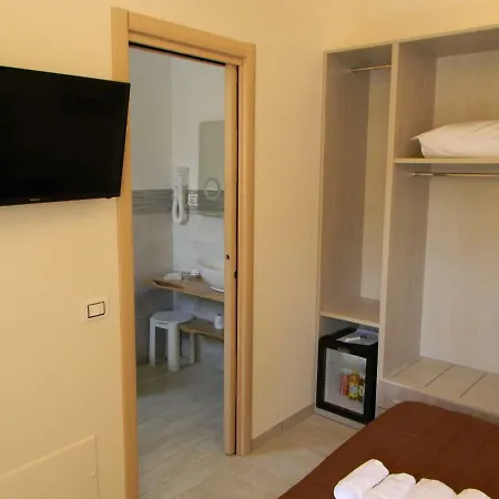 Tropeacentro Oda ve Kahvaltı 4*