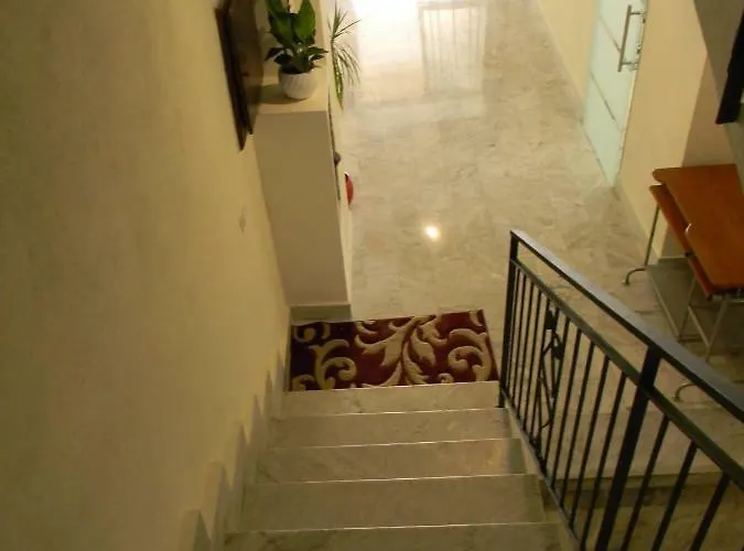 Tropeacentro Alojamento de Acomodação e Pequeno-almoço 4*