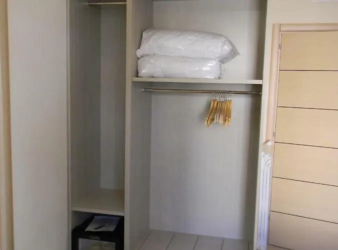 Alojamento de Acomodação e Pequeno-almoço Tropeacentro 4*